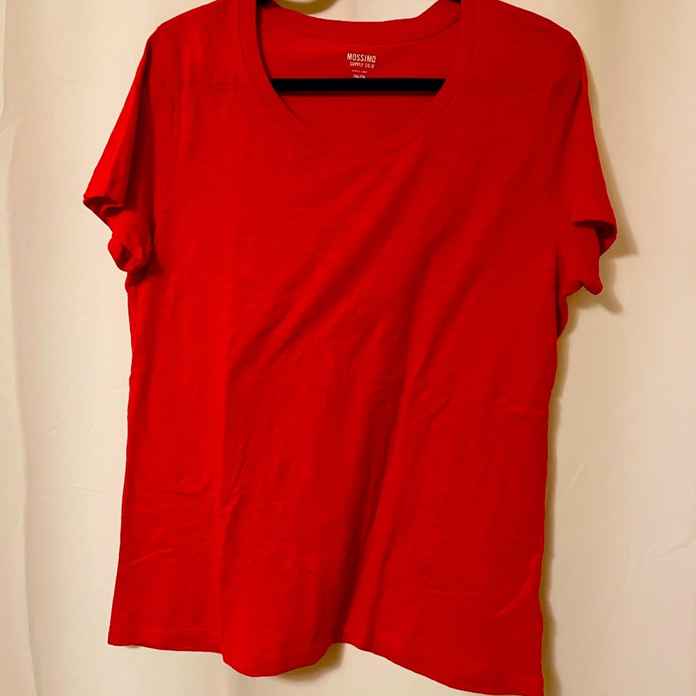 Mossino Women’s T shirt